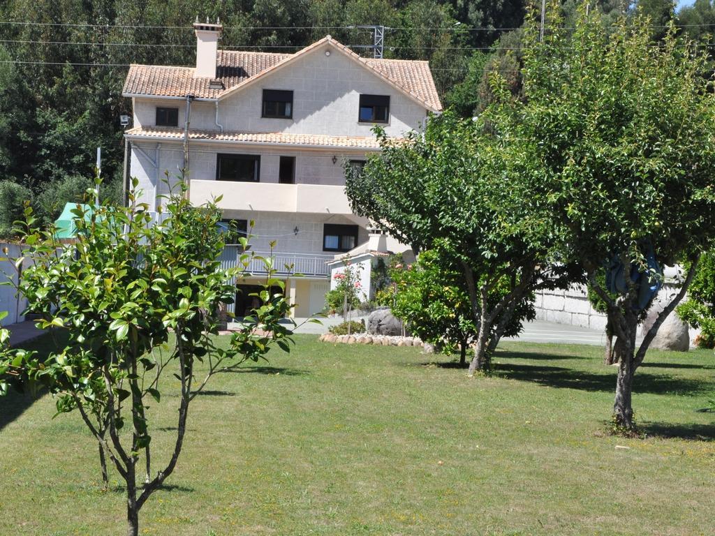 Hostal Paz Гондомар Экстерьер фото